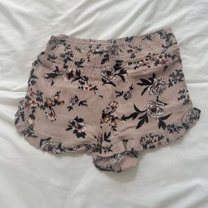 Tillys brand flowy shorts